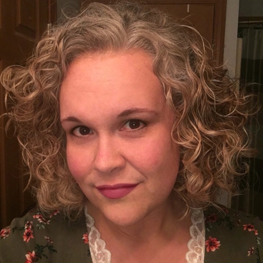 Meet your Posher, Mandy